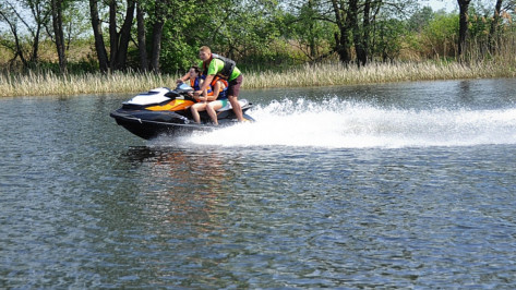 Аналитики назвали средние цены на водный транспорт в Воронеже