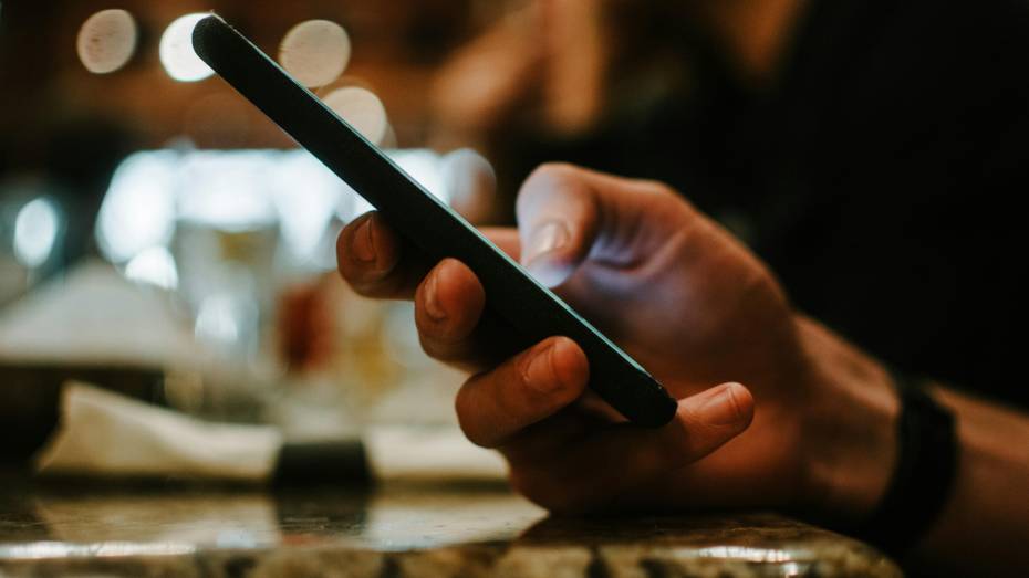 Воронежцам напомнили номера служб, которые помогут в чрезвычайной ситуации