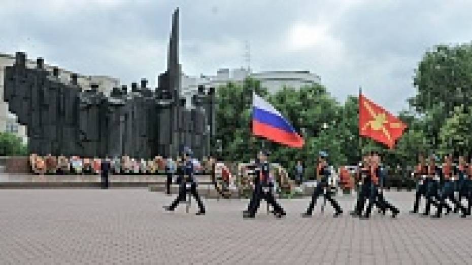 Воронежские власти закончат капремонт Площади Победы до конца мая 2015 года