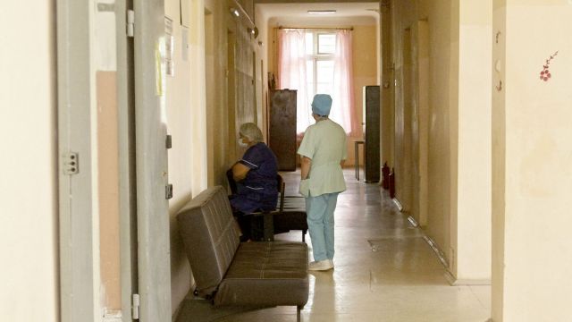 Нанес бабушке 41 удар ножом: воронежский суд отправил невменяемого убийцу в психбольницу