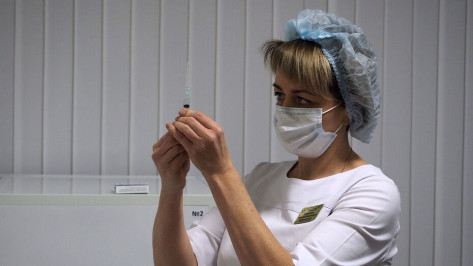 Число ревакцинированных от коронавируса жителей Воронежской области достигло 164 тыс