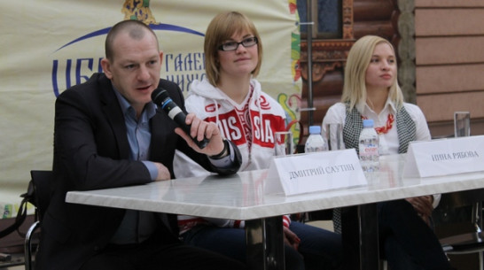 В день эстафеты огня воронежцы встретились с олимпийскими чемпионами