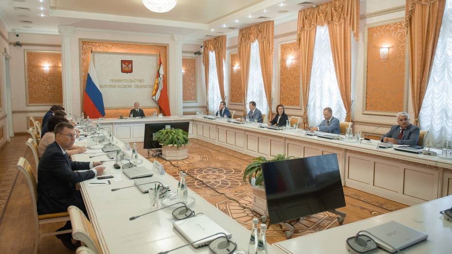 Подготовку к новому отопительному сезону обсудили на совещании в правительстве Воронежской области