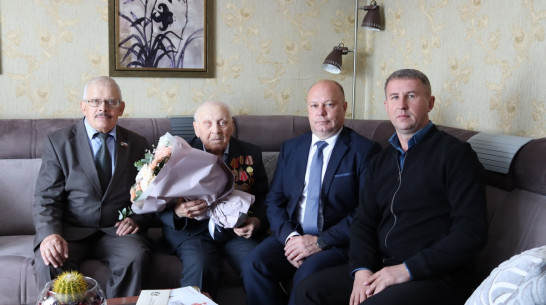 Почетный житель Россошанского района Александр Шевченко отметил 100-летие