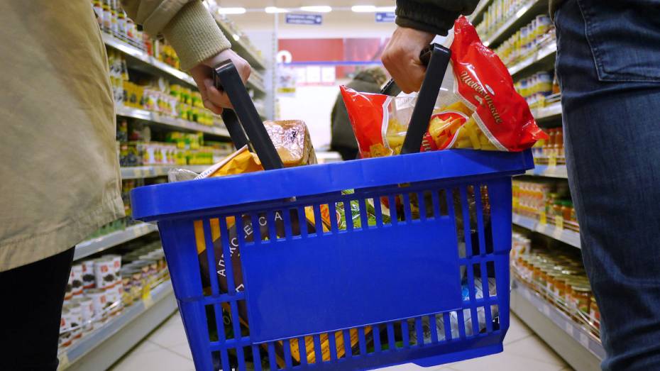 Власти сделали ежедневным мониторинг цен и наличия продуктов в воронежских магазинах