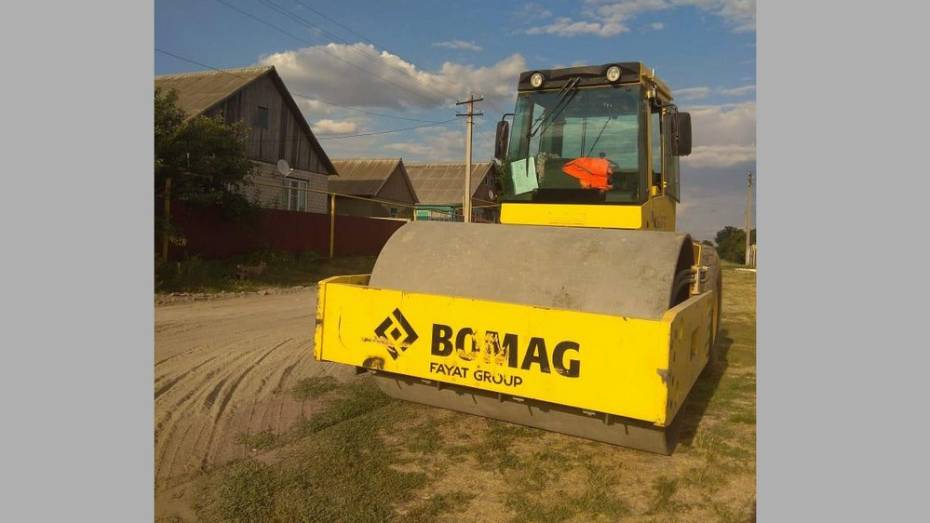 В Нижнеикорецком поселении Лискинского района на ремонт дорог потратят более 7 млн рублей