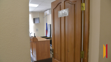 «Извините, я пошутил, просто пришел в гости»: воронежец в маске и шарфе пытался ограбить знакомых на 919 тыс рублей
