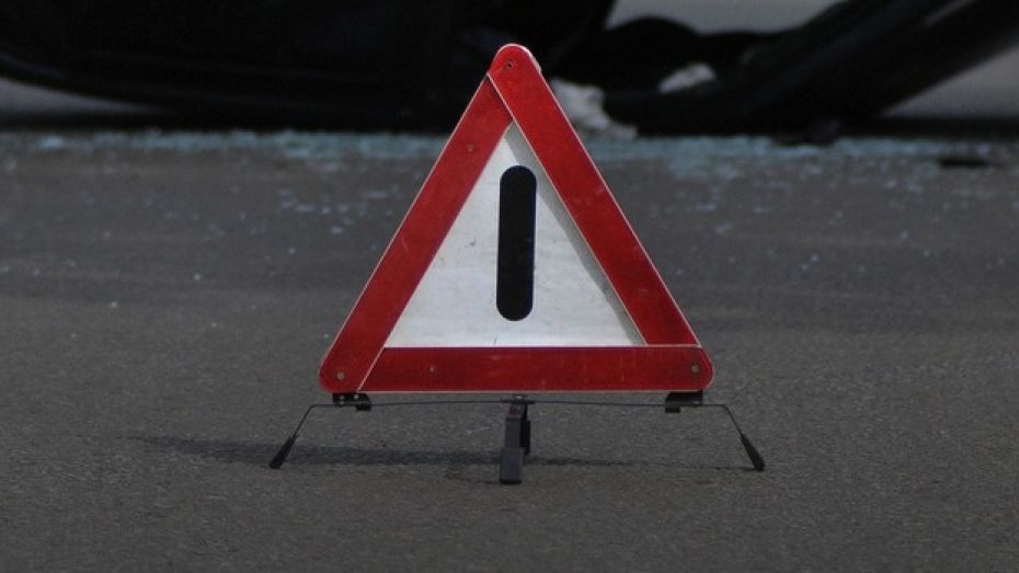 На трассе в Грибановском районе перевернулась «семерка»: водитель погиб