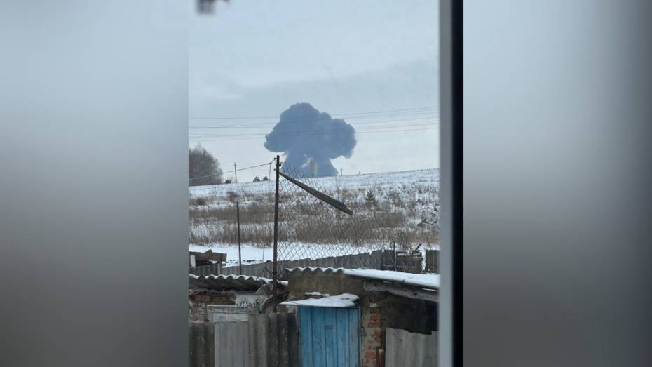 Самолет Ил-76 с военнопленными разбился рядом с Воронежской областью