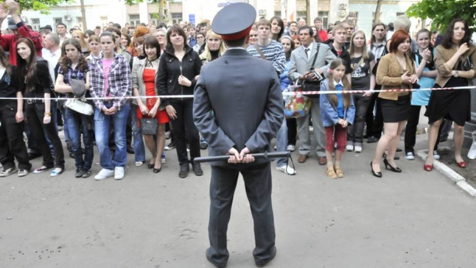 По прогнозам полиции, в праздничных гуляниях в Воронеже примут участие более полумиллиона человек