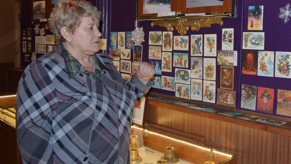 В Репьевском краеведческом музее открылась выставка ретро-открыток