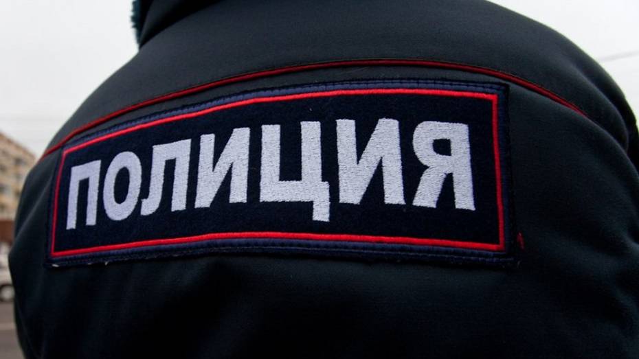 35-летний житель Воронежа устроил стрельбу в лискинском селе