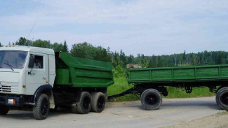 Оторвавшийся прицеп убил водителя «КамАЗа» в Воронежской области