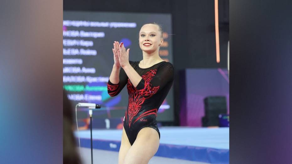 Воронежская гимнастка Ангелина Мельникова вышла в три финала чемпионата мира