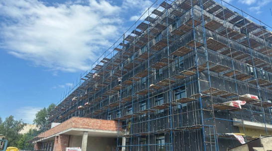 Как продвигается строительство поликлиники за 548 млн рублей в микрорайоне Масловка в Воронеже