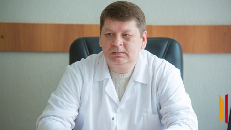 Двух воронежских врачей наградили почетным знаком «За добросовестный труд и профессионализм»