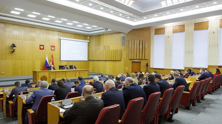 Бюджет Воронежской области на 2021 год приняли в первом чтении
