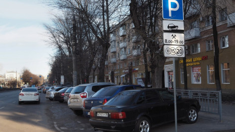 В Воронеже будут эвакуировать автомобили с закрытыми номерами