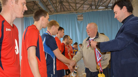 Каширская волейбольная команда «Искра» стала чемпионом Воронежской области  