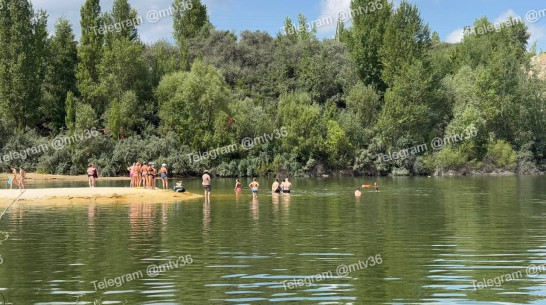 На пляже в Белом колодце под Воронежем утонул 20-летний парень