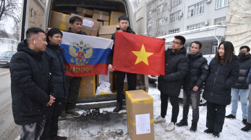 В Воронеже представители нацобщин привезли помощь беженцам из Донбасса