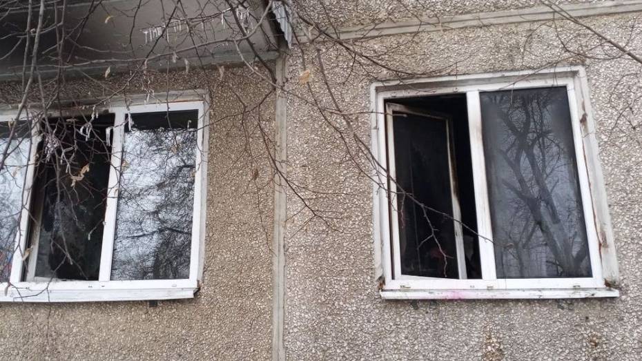 Выжившую в пожаре на Туполева девочку перевели в педиатрическое отделение в Воронеже