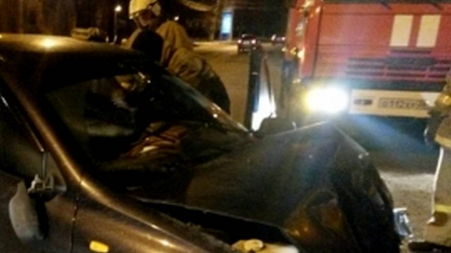 В Воронежской области на трассе Курск – Саратов в ДТП погиб 61-летний водитель 