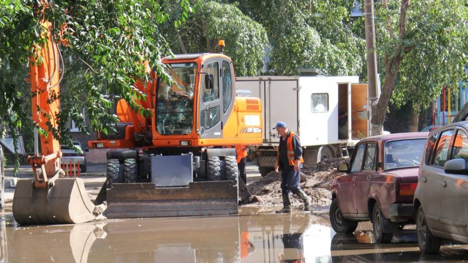 Воронежские коммунальщики заменят участок водопровода на улице Ростовской
