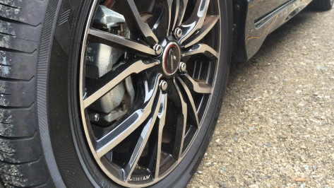 Отказали тормоза: появились подробности о провалившейся в котлован легковушке в Воронеже