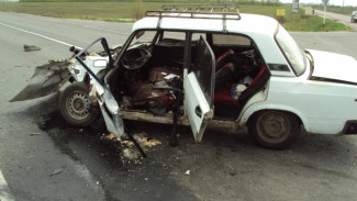 В Воронежской области в ДТП с «ВАЗом» и «Нивой» пострадали 3 человека 