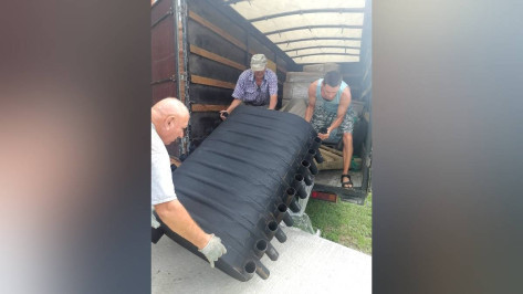 В Верхнемамонском районе благотворители подарили сельскому храму новую печь