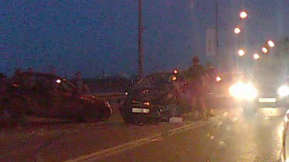 Воронежец погиб при столкновении Opel и «Лады» на Набережной Массалитинова