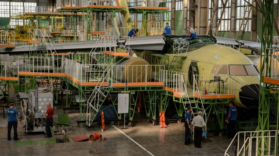 Правительство РФ выделило 1,5 млрд рублей на разработку турбореактивного самолета