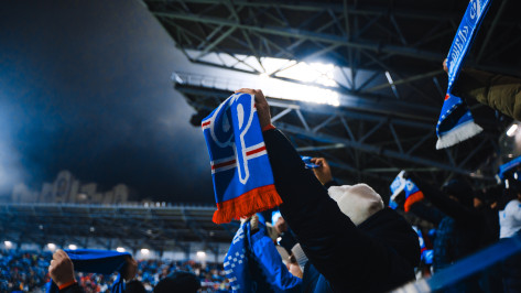 Фанатов воронежского «Факела» пригласили присоединиться к праздничному забегу в честь дня рождения клуба