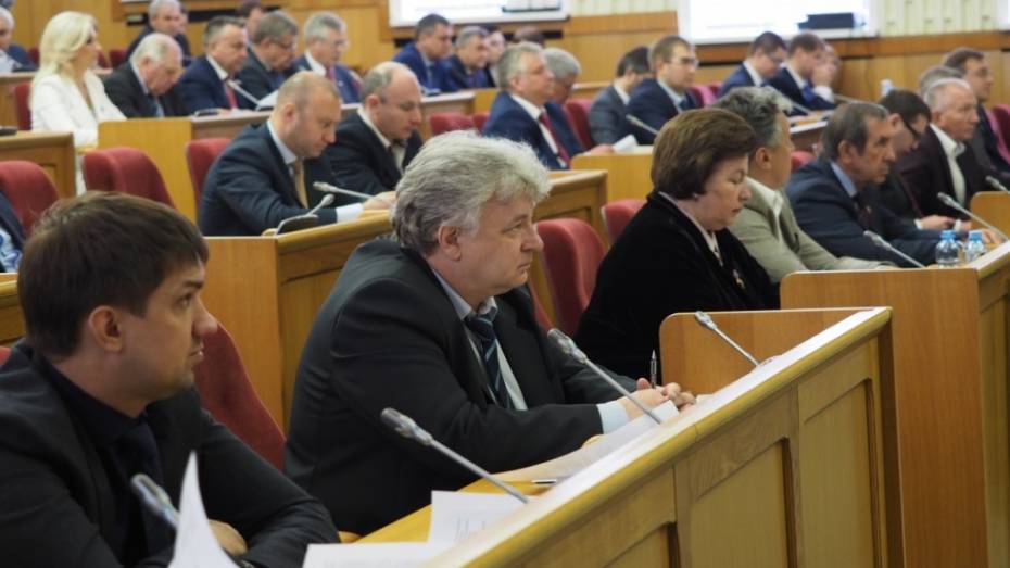 Самый богатый депутат Воронежской областной Думы заработал 263 млн рублей в 2017 году