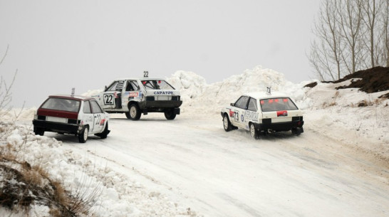 «Белый колодец» пригласил воронежцев на зимний автокросс