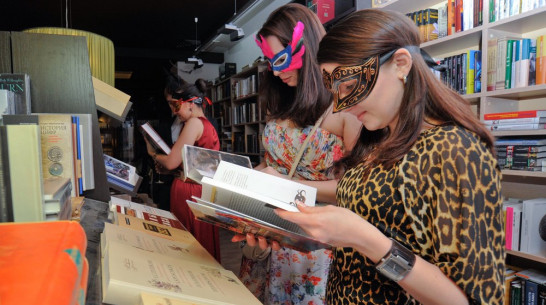 Воронежцы соберут книжный пазл и послушают джаз на «Библионочи»