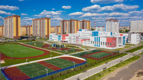 На корректировку проекта поликлиники в микрорайоне Лазурный в Воронеже выделят до 10 млн рублей