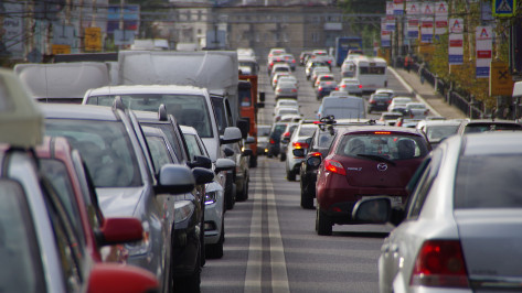 Среднюю цену автомобиля в Воронежской области назвали самой низкой в России
