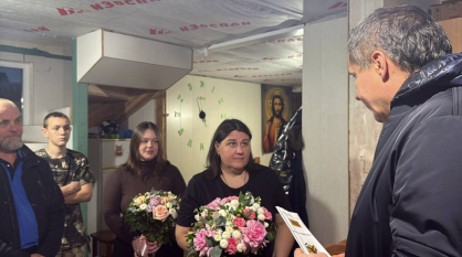 Воронежец передал электрогенератор многодетной семье из Белгорода