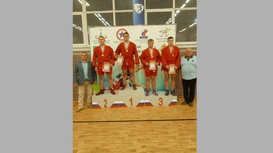 Таловские спортсмены взяли 9 медалей на турнире по самбо