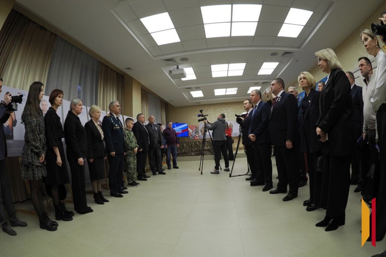 Выставка в облдуме