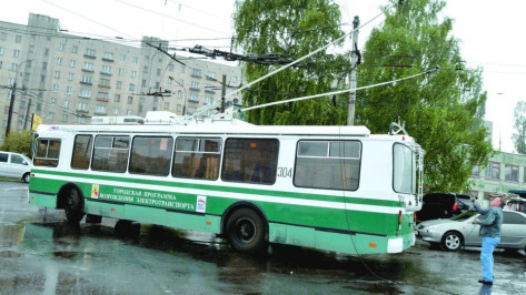 В Воронеже на 2 суток приостановили работу троллейбусного маршрута