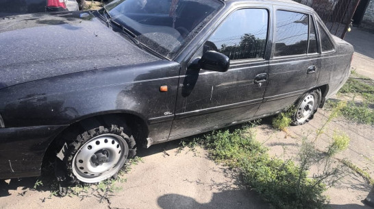 В Воронежской области полицейским пришлось открыть огонь по машине