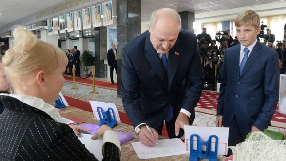 Александр Лукашенко стал президентом Белоруссии в пятый раз