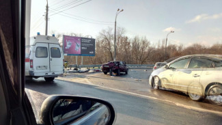 Водитель Daewoo пострадал в массовом ДТП в Воронеже