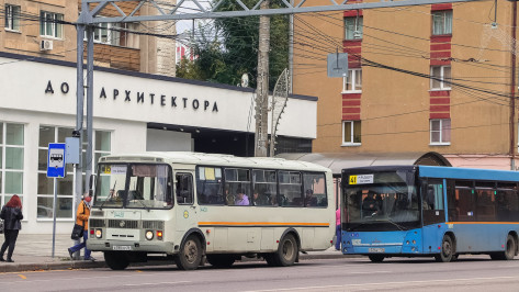 В Воронеже изменят номера 12 автобусных маршрутов