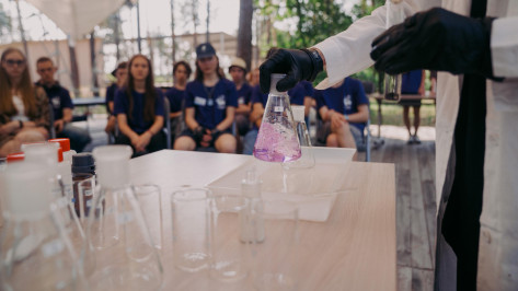 Специалисты НВ АЭС познакомили с профессией атомщика детей из центра «Орион»