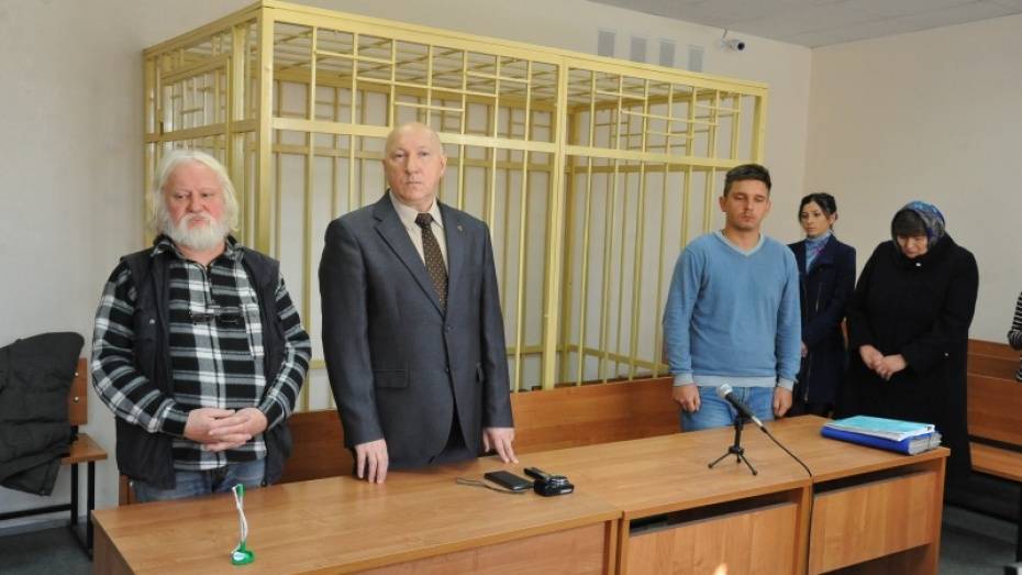 Воронежская больница заплатит родственникам погибшего по вине врача 27-летнего парня