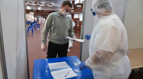 Более 5 тыс жителей Воронежской области привились от COVID-19 за сутки